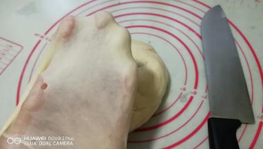 两个程序下来，面团已达出膜状态。