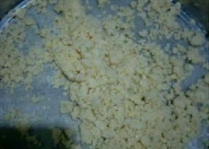 爱吃细腻的再过下筛，不介意吃到小颗粒的也可以省略掉这虐心的一步