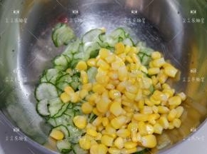 加入玉米粒