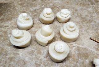 用手指轻将剂子向上推，忽略我的手残吧( ＿ ＿)ノ｜壁