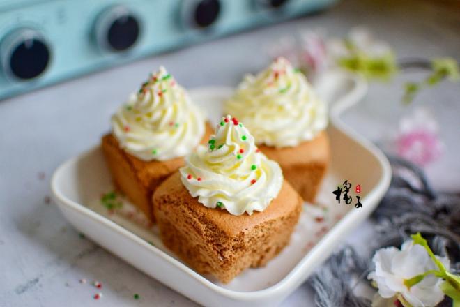 奶油可可杯子蛋糕