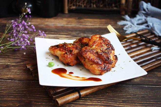 脆皮香蒜烤鸡排