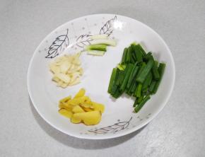 配料如图处理好