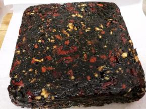 取出脱模撕掉保鲜膜