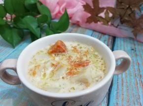 美味有营养的牛奶芋头，南瓜汤