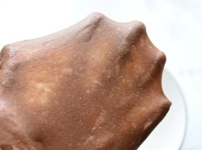 一个程序后，面团能拉出薄膜就可以了