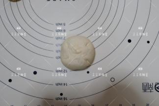 包起来捏紧收口