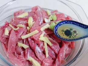 加入料酒！