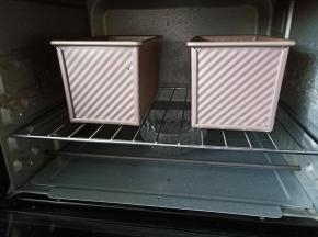 14.放烤箱进行第二次发酵
