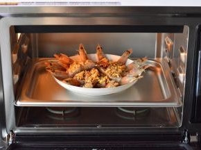 Midea/美的 S3-L251E电蒸烤箱开启蒜蓉蒸虾菜单模式