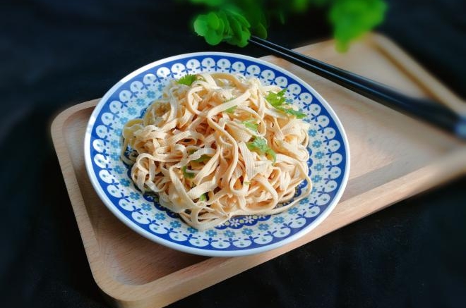 姜末香菜干丝