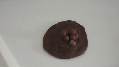 放上巧克力流心馅儿