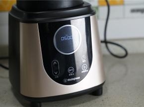 然后预约好自己想要的时间及烹饪方法，我预热了是五个小时之后吃，然后呢是煮粥的模式。