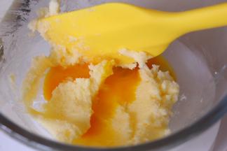 室温发酵的时候做椰蓉馅料