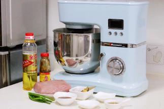 准备好需要的食材。