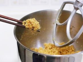 美味又营养健康的海苔肉松就制作完成了。
