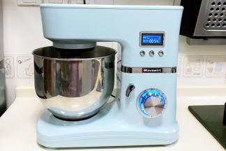 开2档揉面10分钟。