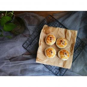 对蛋黄酥的爱无以言表