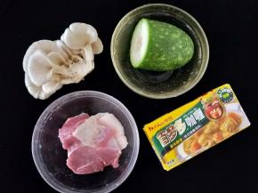 准备好所有食材。