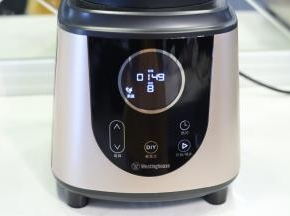 再选择“果蔬”功能，按启动键开始。