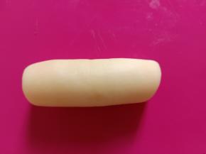 卷起来，收口朝下。