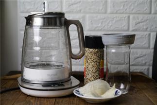 备好藜麦，燕窝，冰糖。