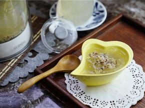 就是这么的简单，一份藜麦燕窝就完成啦。
