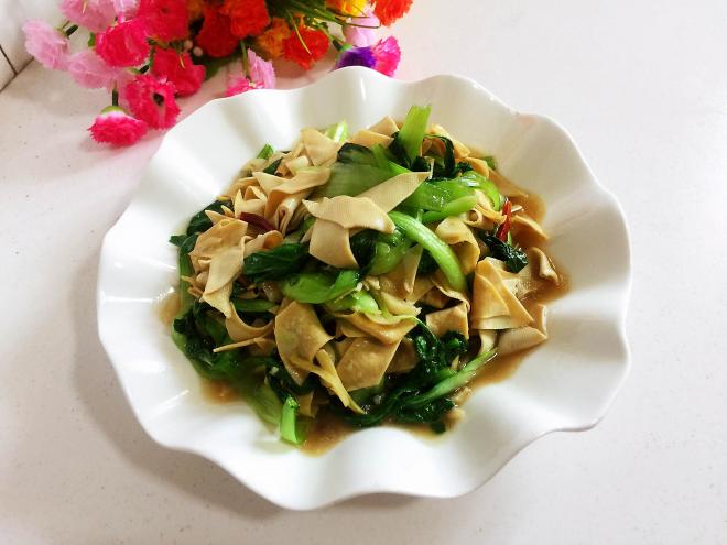 小青菜炒千张