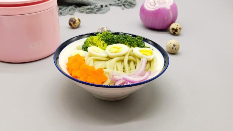 营养早餐《鲜蔬面》