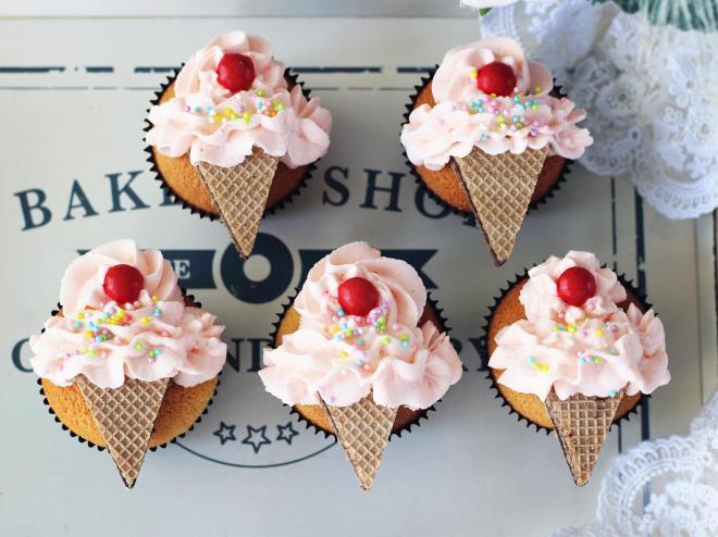 仿真冰淇淋蛋糕