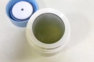 继续加入沸水。