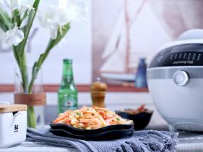 有了九阳炒菜机，几分钟一道菜，真的是懒人的福音。