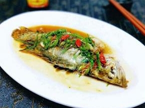 味道特别鲜美，淡淡的柠檬的酸！