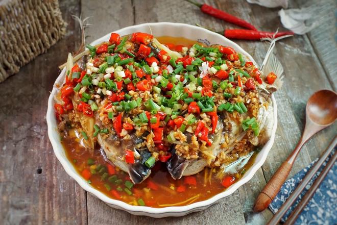 剁椒鱼头