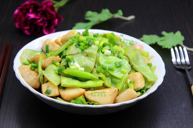 芋儿焖眉豆