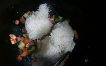 加入米饭