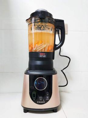 选择豆浆键，破壁加热一体，23分钟即可。