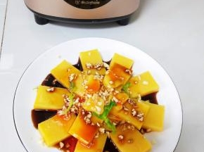 成品。晶莹剔透，味美爽口。