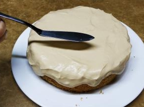 用抹刀抹面
