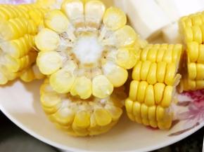 甜玉米切段
