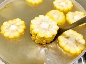 加入玉米段