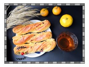 香喷喷的面包条烤好啦