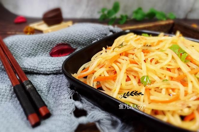 炝拌土豆丝