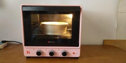 烤箱海氏B30，160度预热10分钟以后入烤箱，时间设置50分钟，