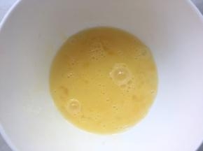 鸡蛋打散