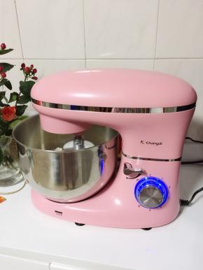 开启厨师机3档和面程序进行和面