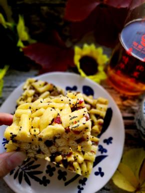 配上一杯黑茶，美美的下午茶