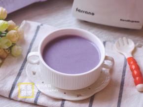 成品：颜色鲜艳，口感细腻，让人看了很有食欲。