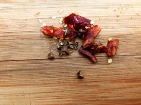 干辣椒切段