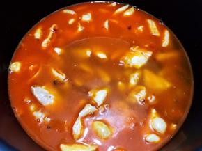 加入清水小火慢慢煮20分钟